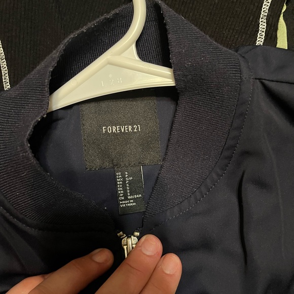 Light jacket - Picture 2 of 3